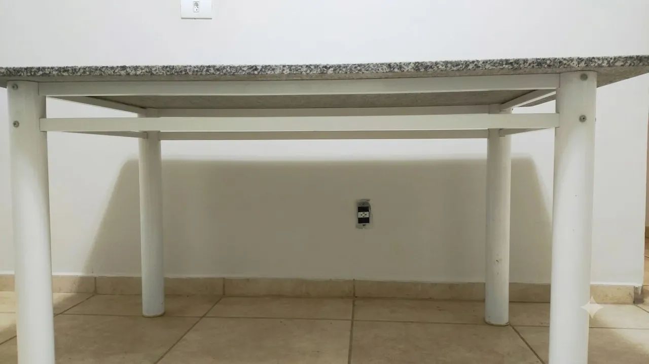 Mesa de Granito 150x80cm - Base de Metal Resistente (Sem Cadeiras) - Foto 2