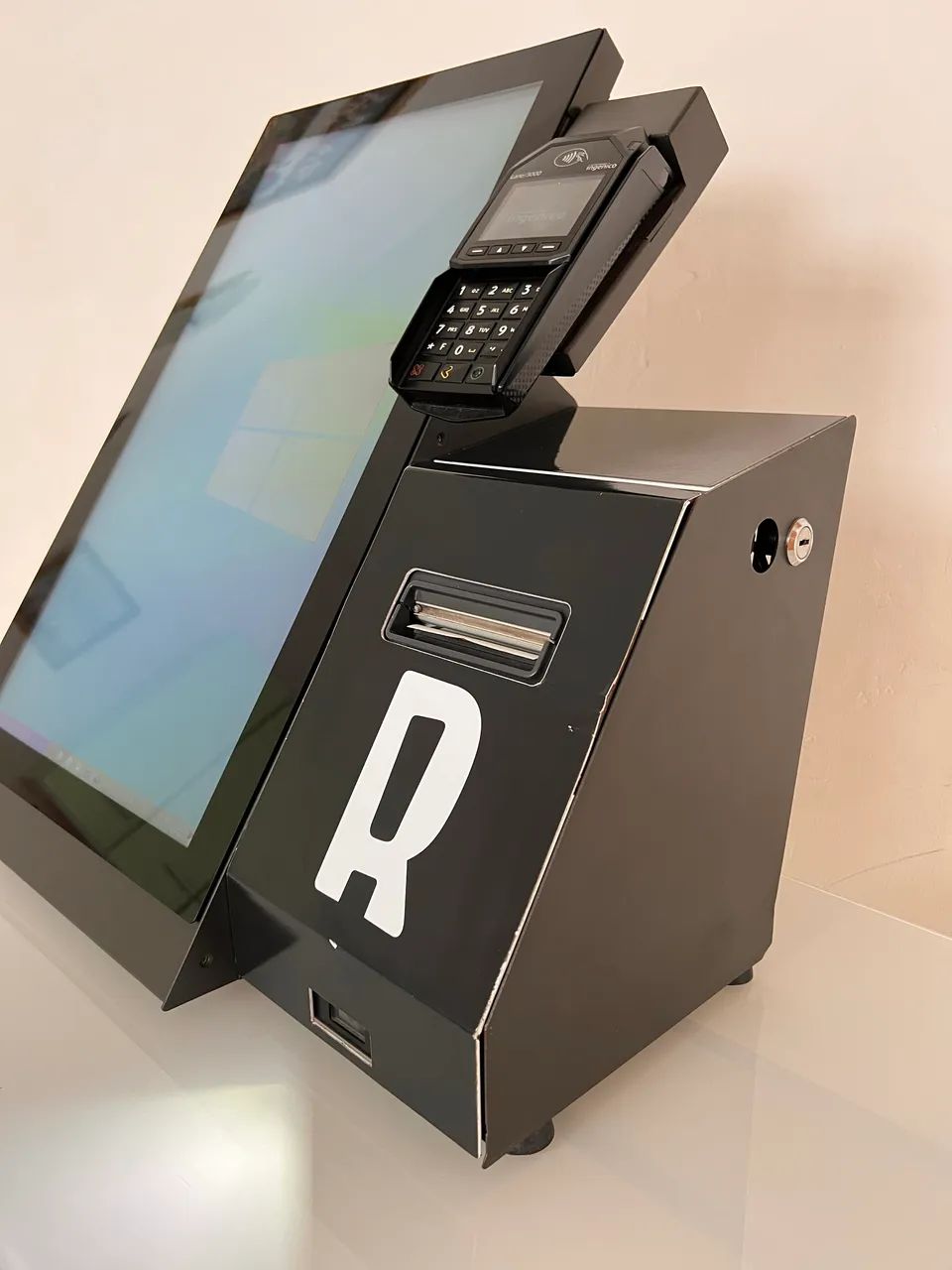 Totem de Autoatendimento 21,5 polegadas  - Foto 6