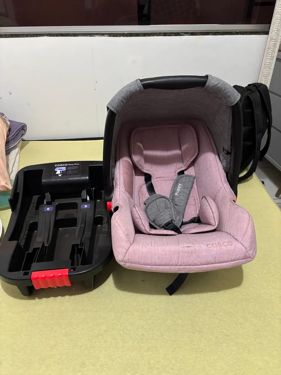 Bebê conforto com base cosco