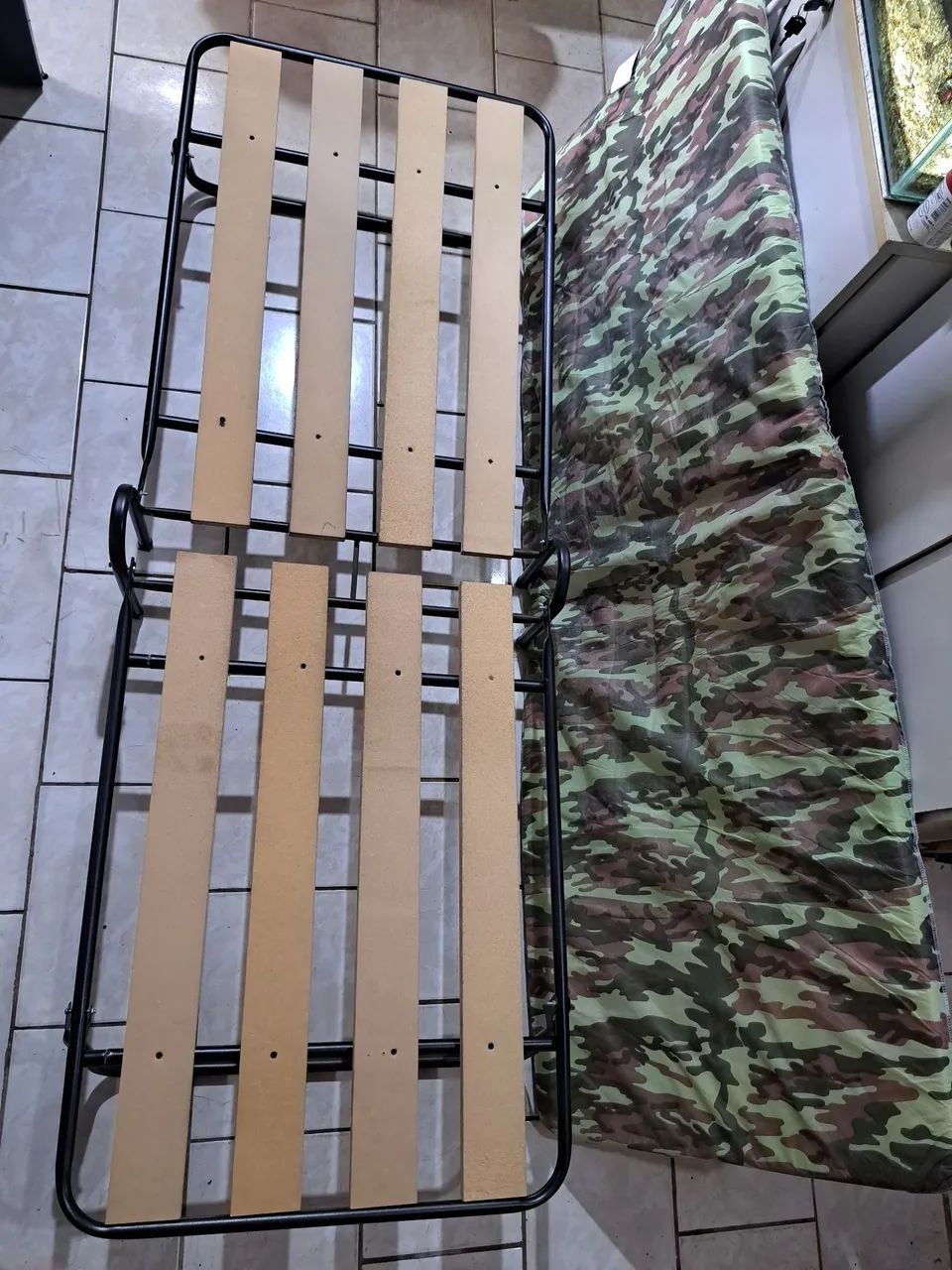 Cama dobrável 
