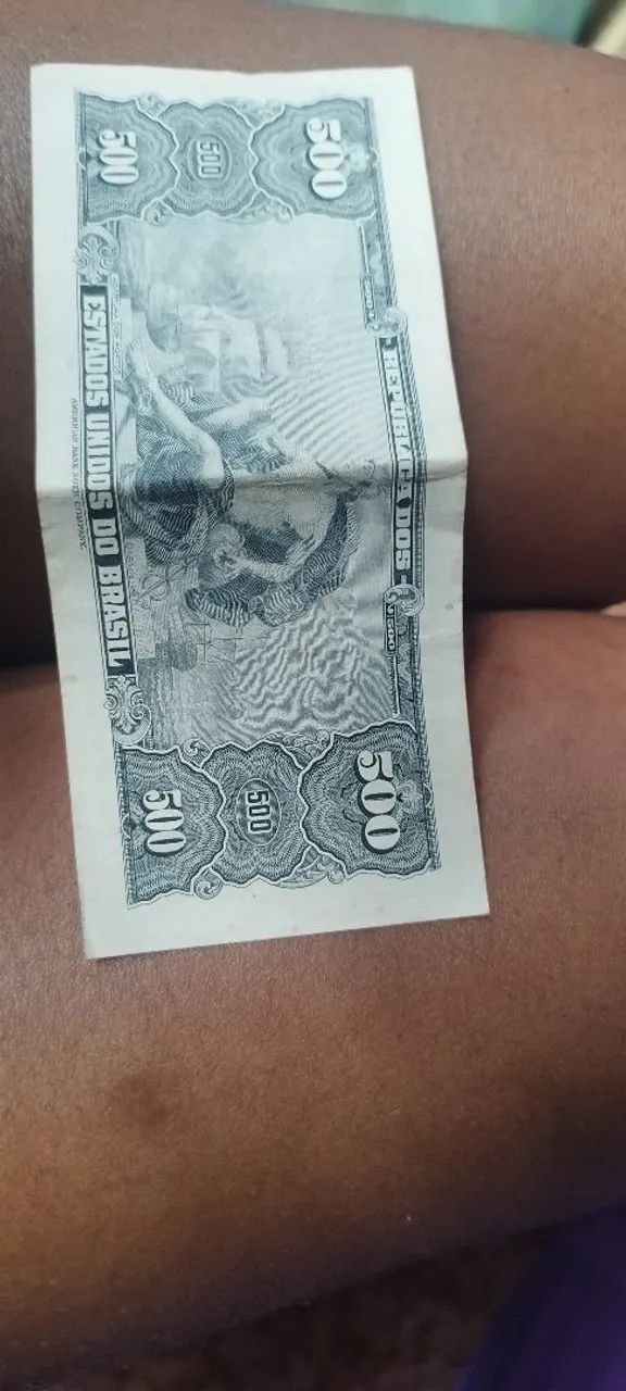 Vendo nova nova de 500 cruzeiro 