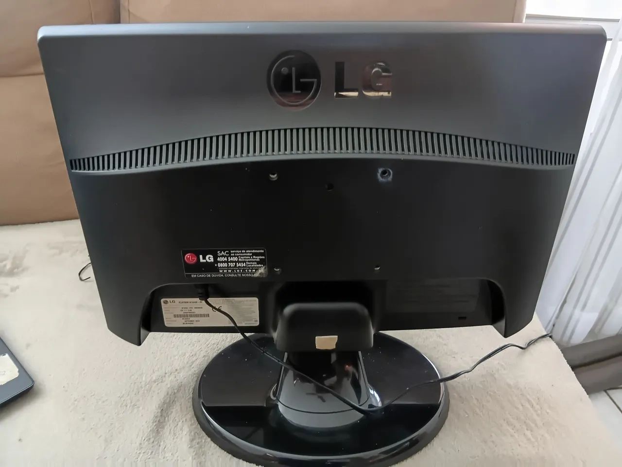 Monitor LG 16 - Foto 2
