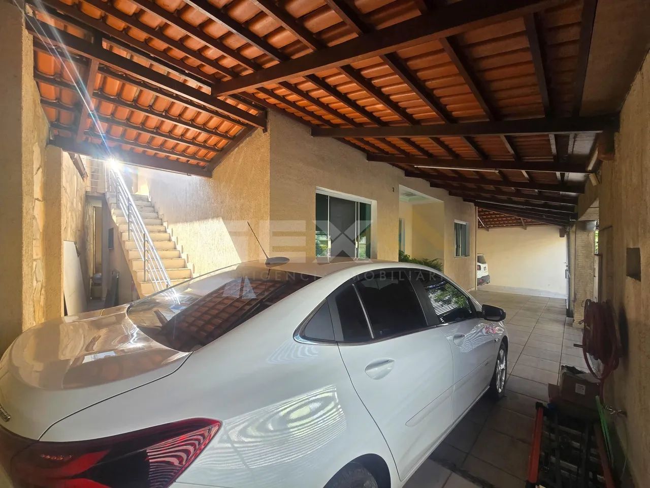 Casa à Venda com 05 Quartos no Bairro Bom Pastor em Divinópolis MG. - Foto 2