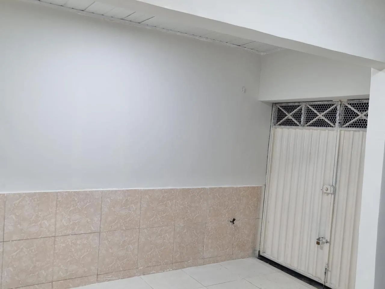 Casa com localização central e espaço  amplo - Foto 5