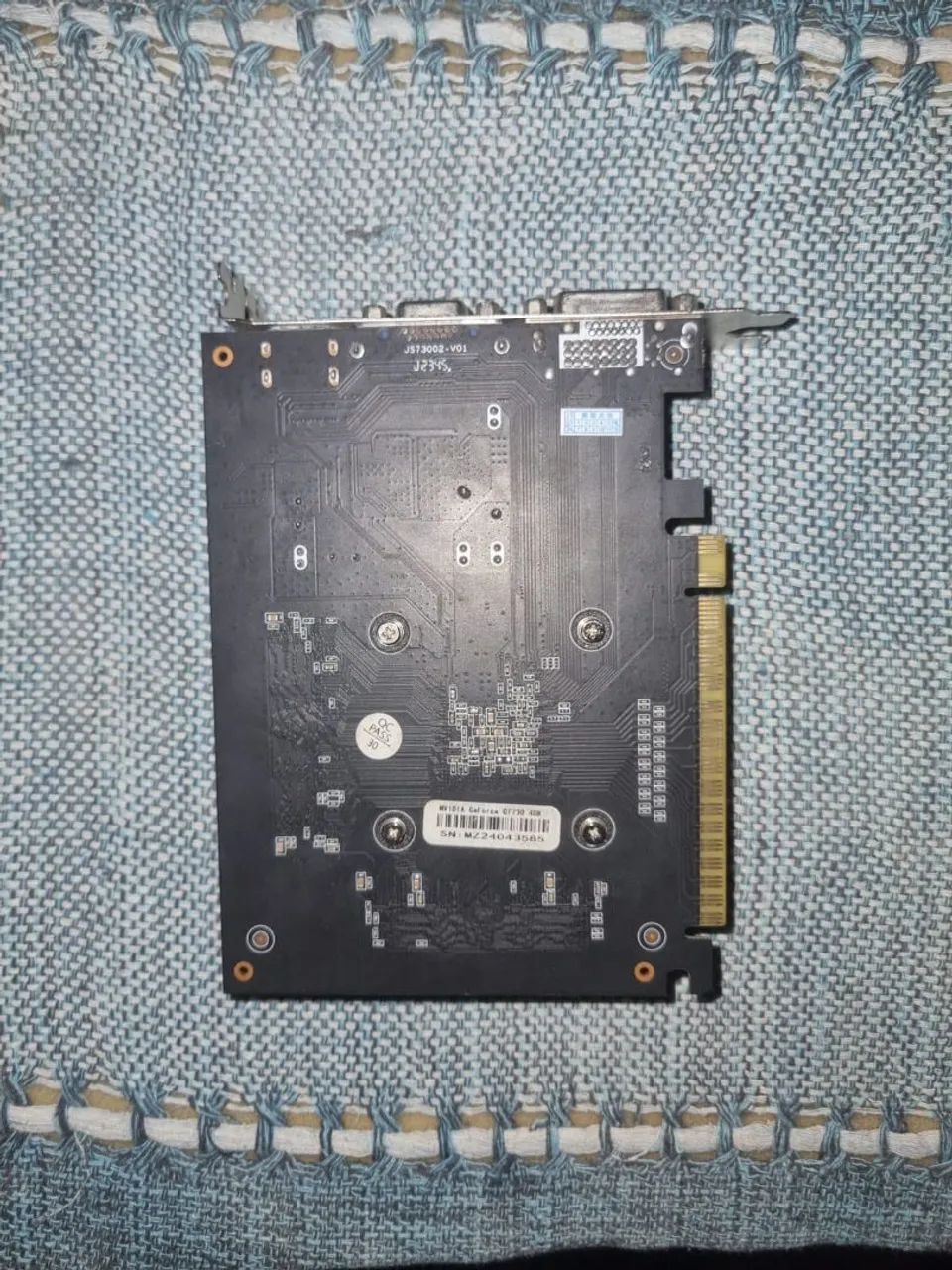 GT 730 4GB - Foto 2