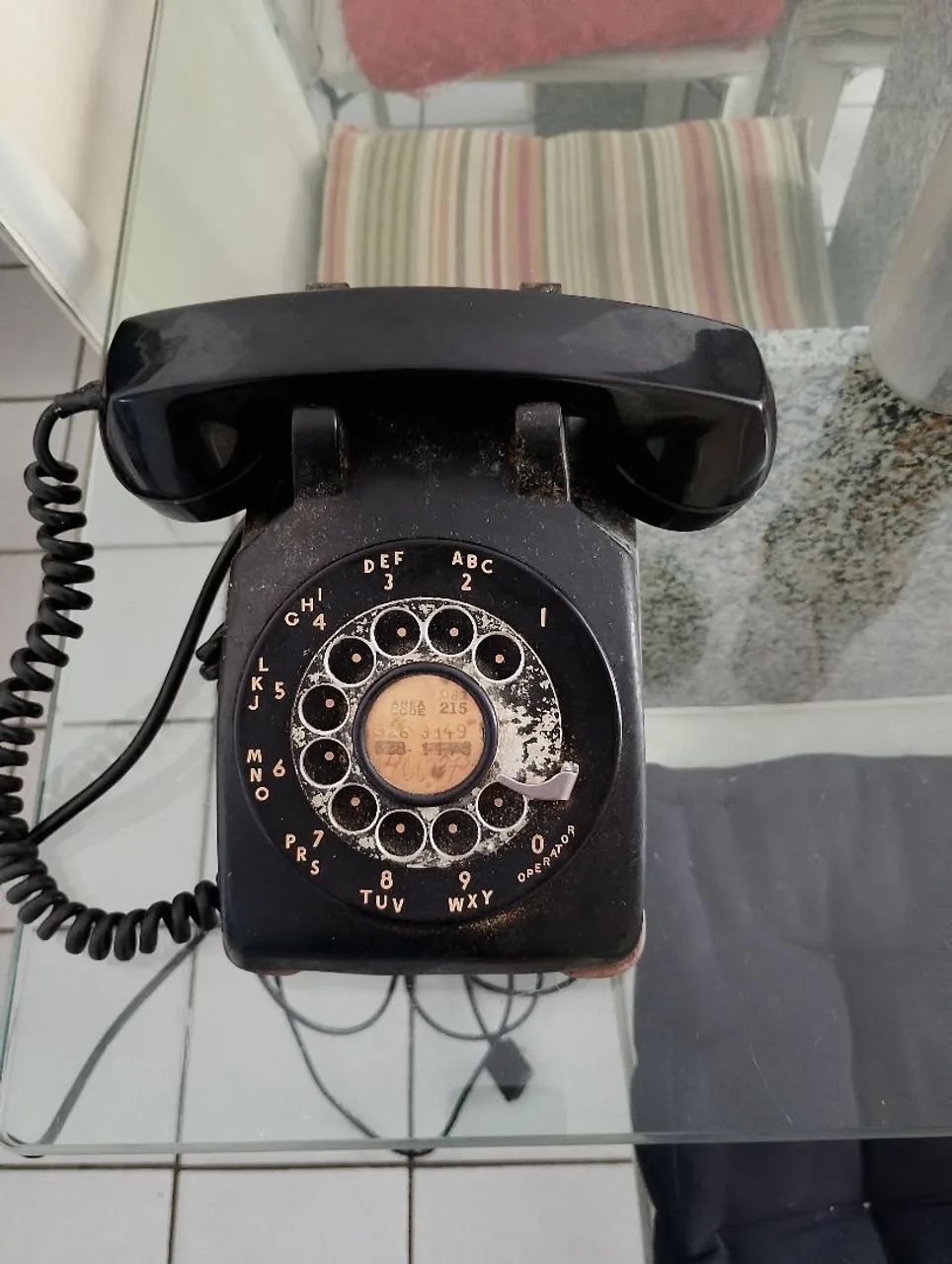 Telefone antigo  *
