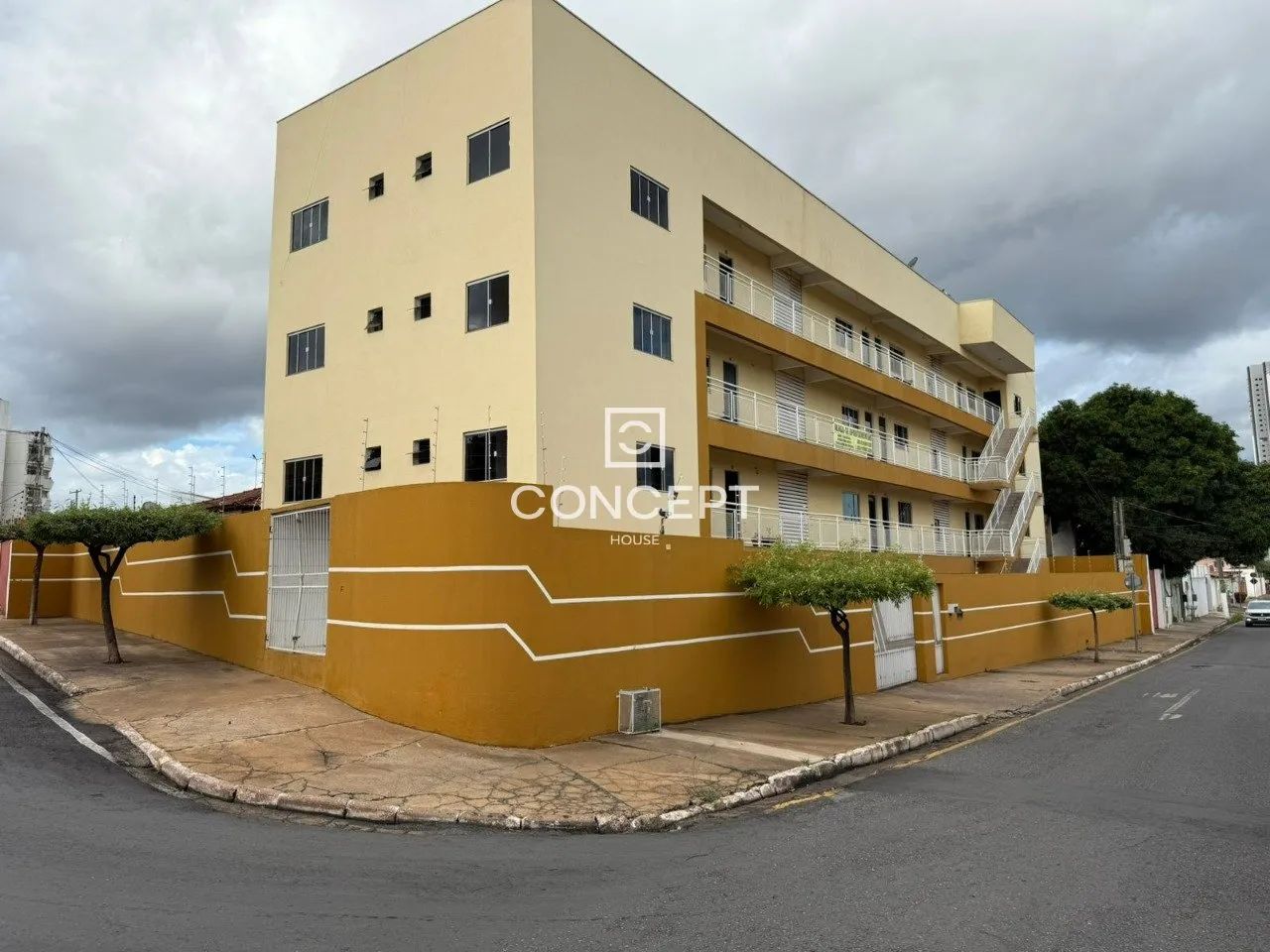 Prédio Residencial a Venda - 18 apartamentos