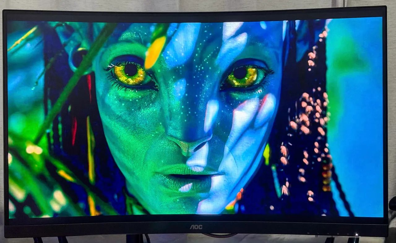 Monitor 32 AOC Agon G4  - Foto 2