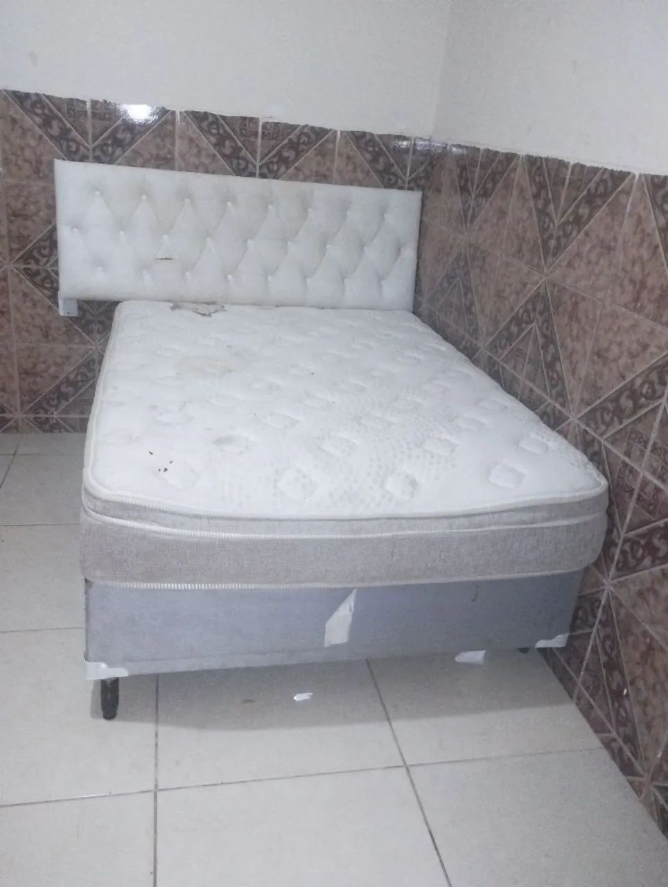 Conjuto completo de cama box