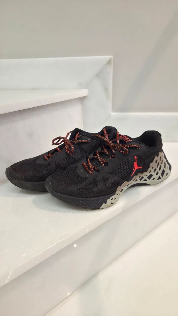 Tenis Jordan Trainer 41