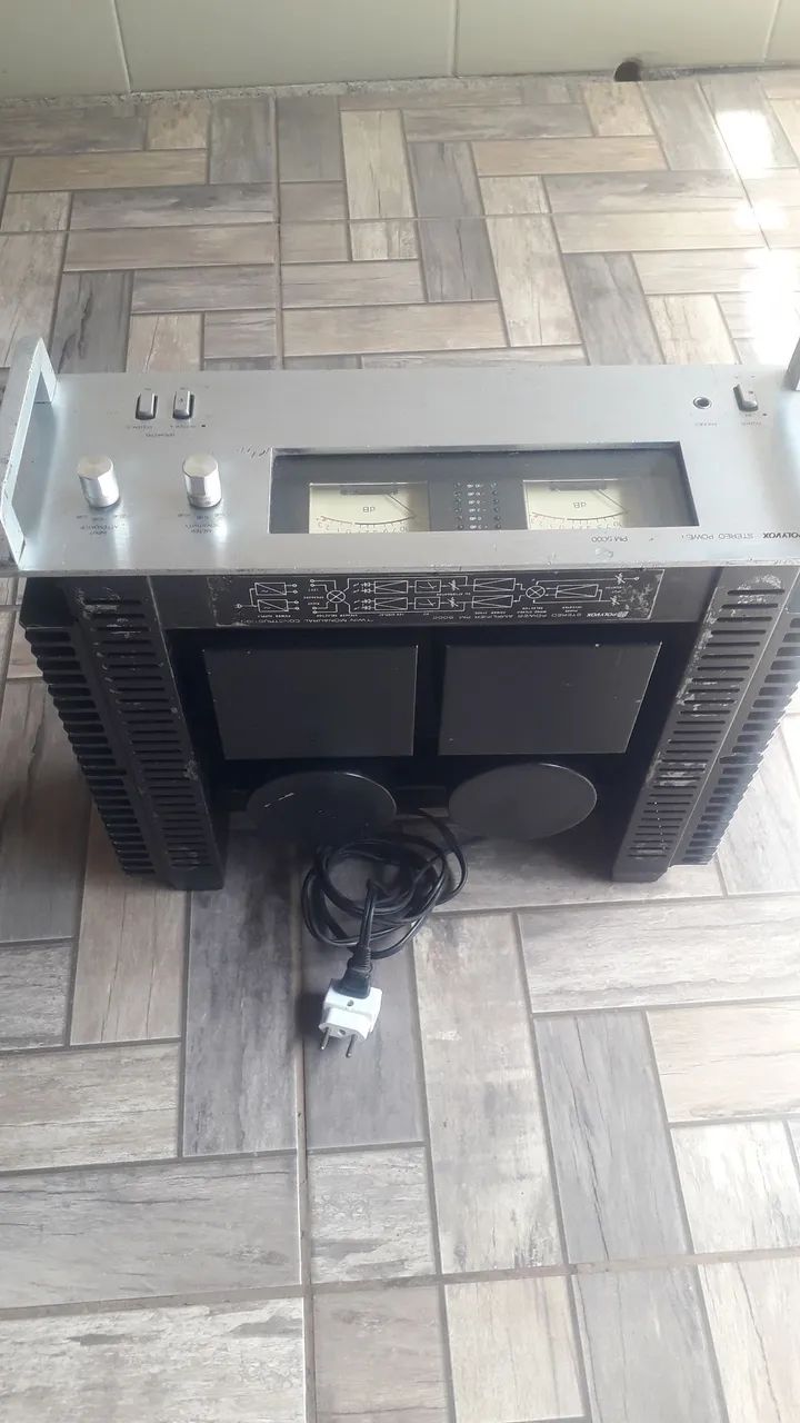 Vende se: Amplificador PM 5000 POLYVOX. - Foto 4