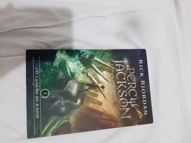 Livro Percy Jackson -livro 1