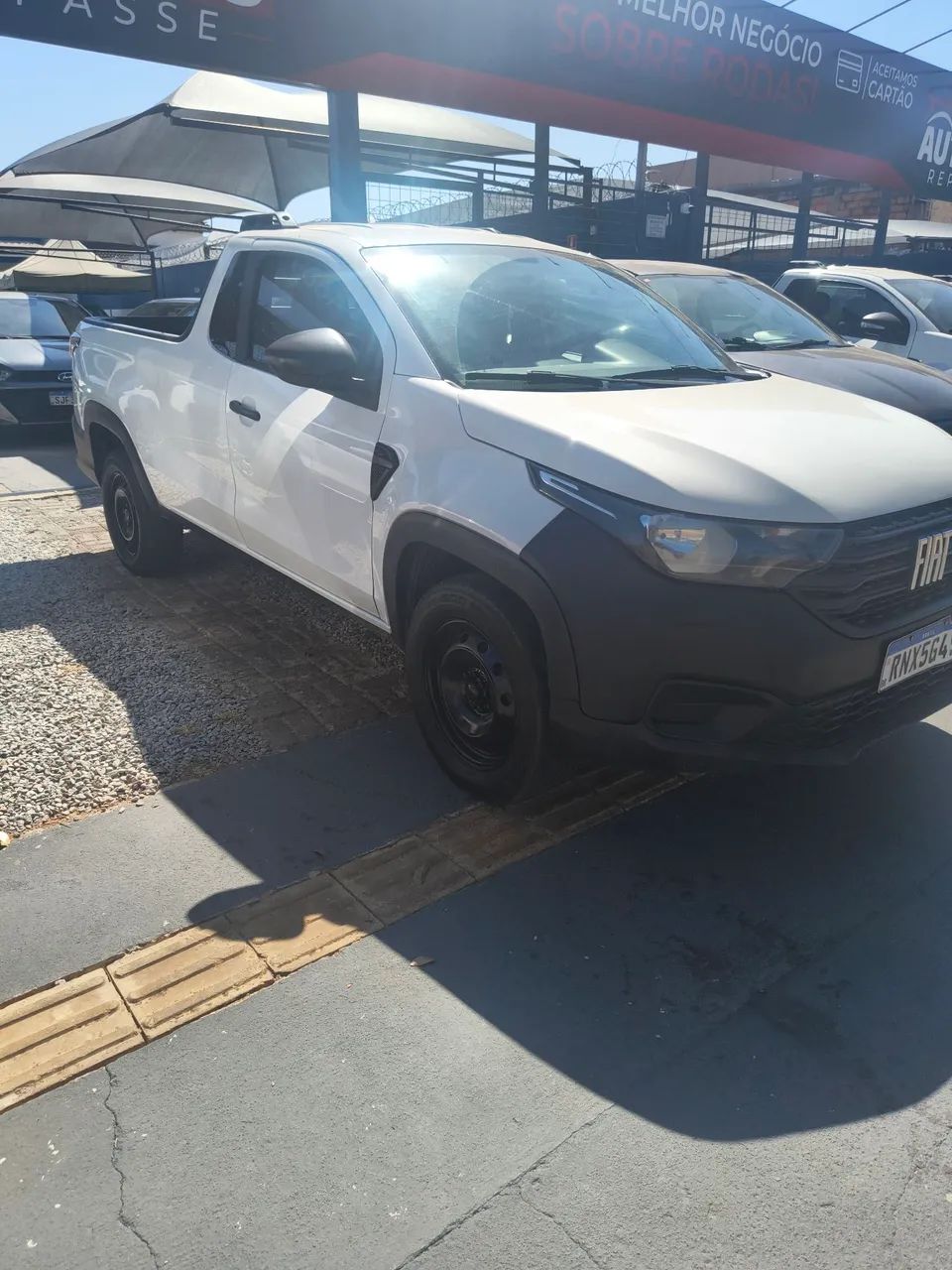 Fiat Strada Endurance 1.4 Flex 8V CS Plus 2022 - Foto 2