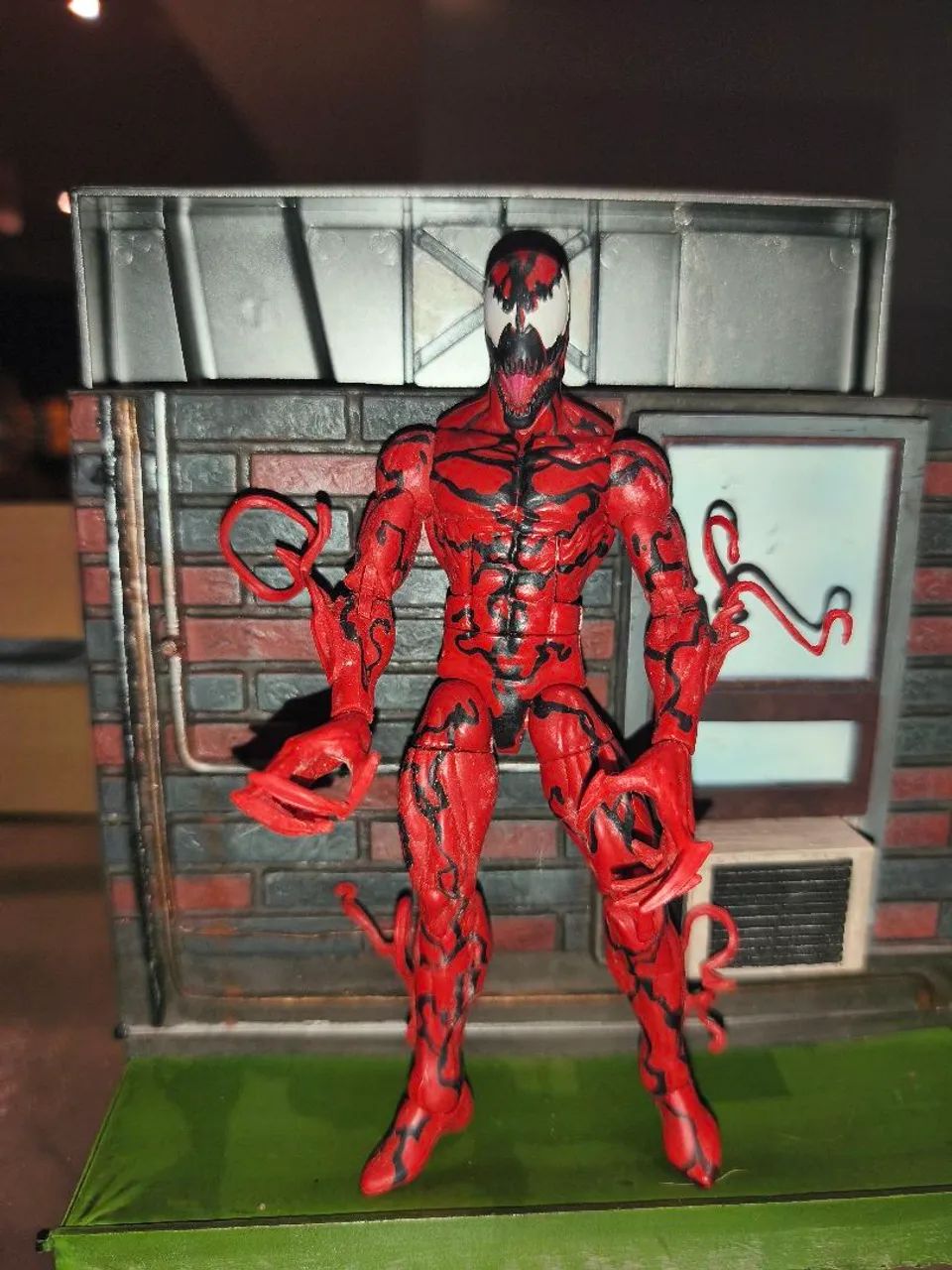 MARVEL LEGENDS/ CARNIFICINA 