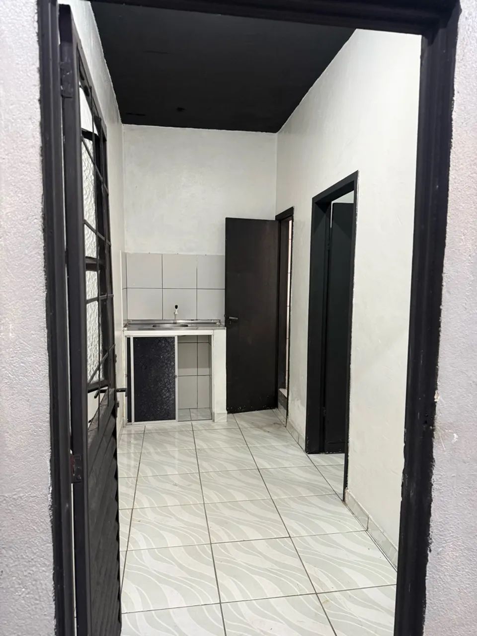 ALUGA-SE KITNET NO PETRÓPOLIS 