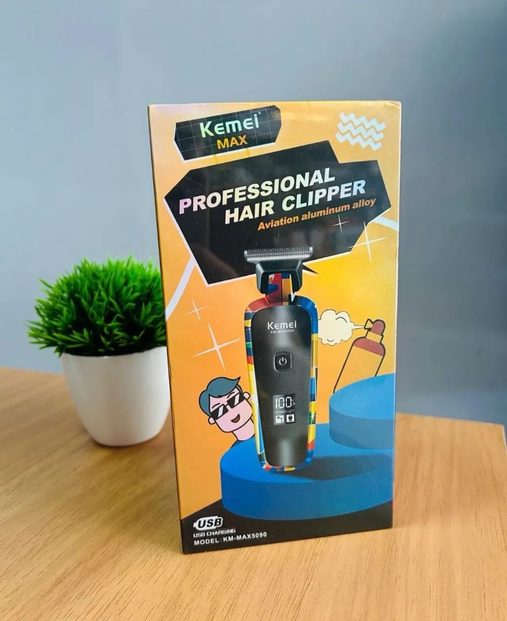 Máquina de Cortar Cabelo Kemei. - Foto 4