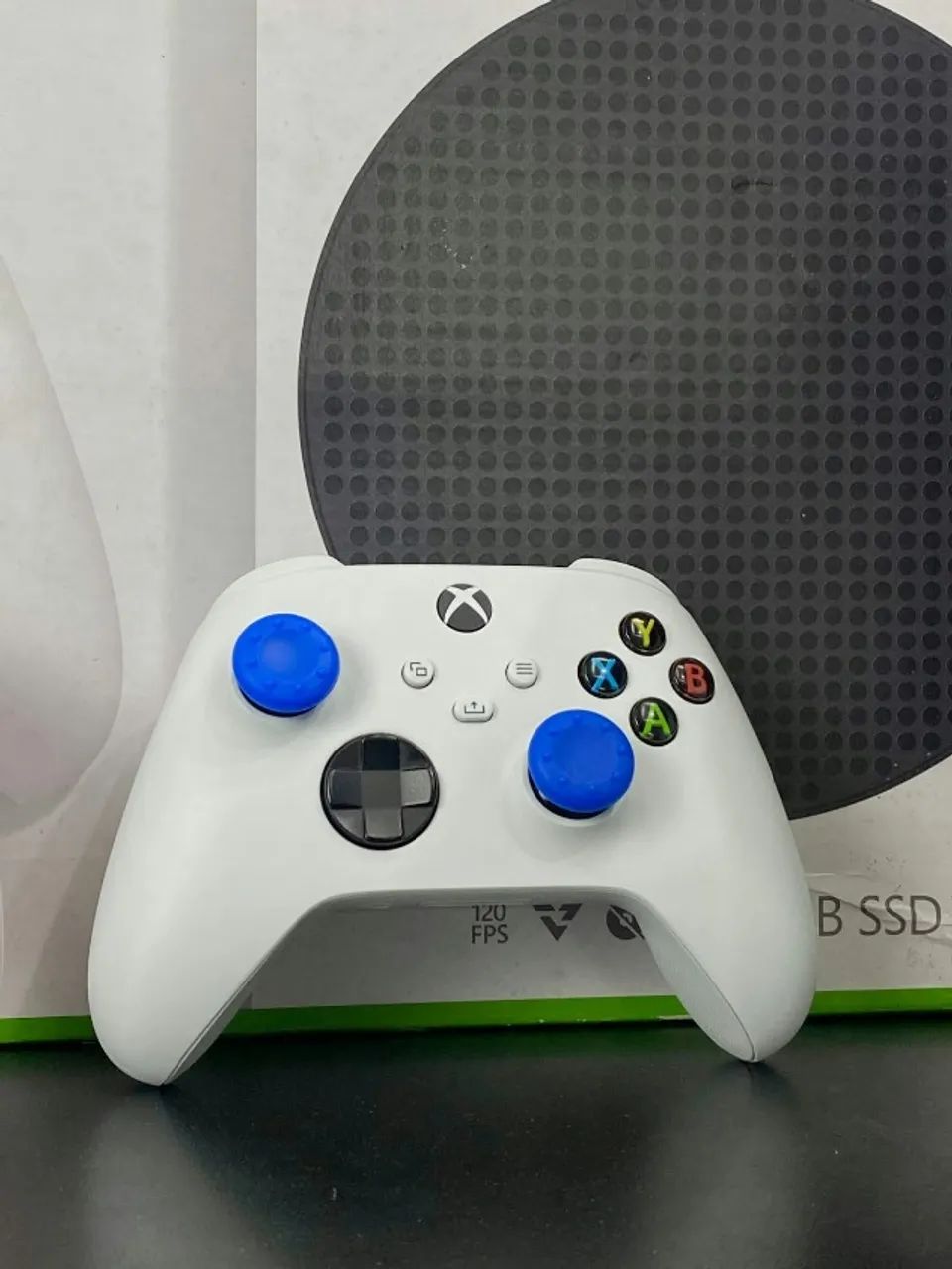 XBOX SERIES S/SSD 512GB / 2 CONTROLES - Foto 4
