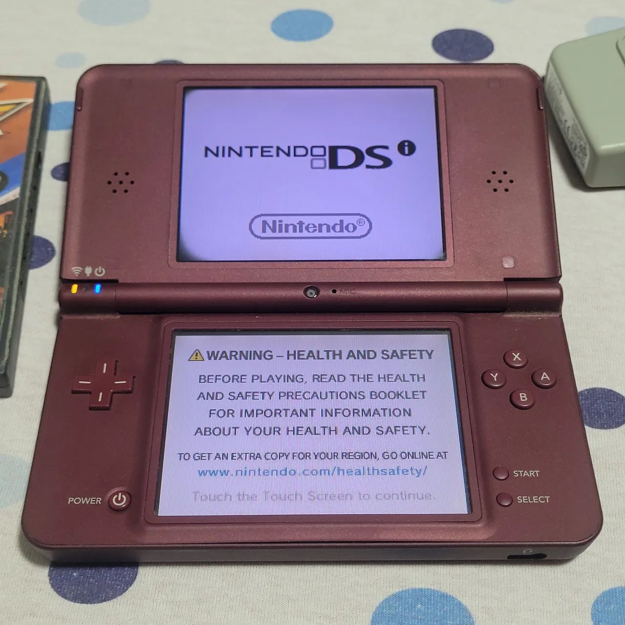 Nintendo DSi XL Vermelho Vinho Desbloqueado - Consoles de Vídeo