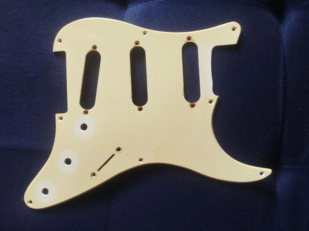 Escudo Stratocaster
