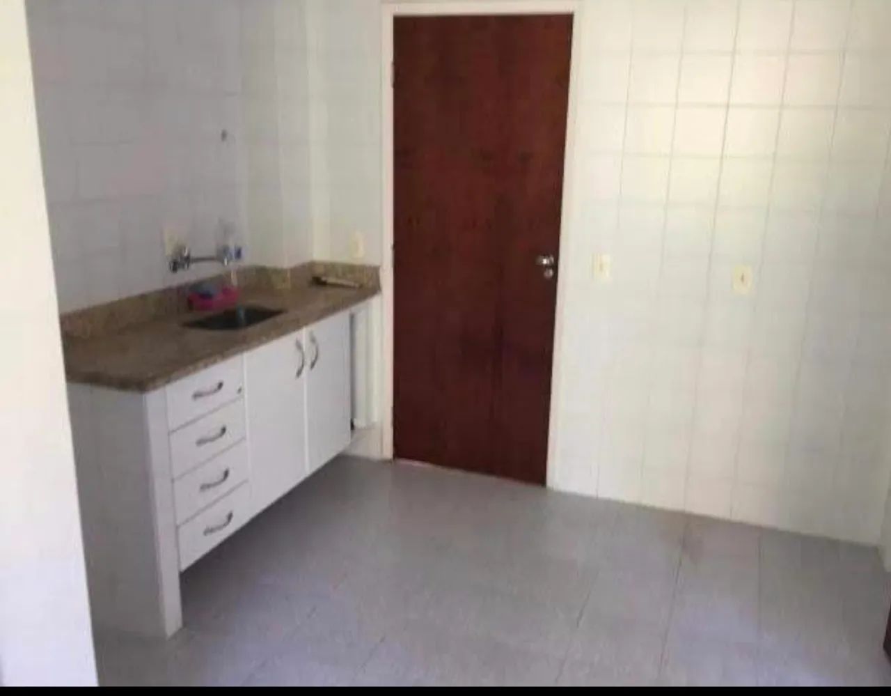 Alugo apartamento no centro - Foto 5