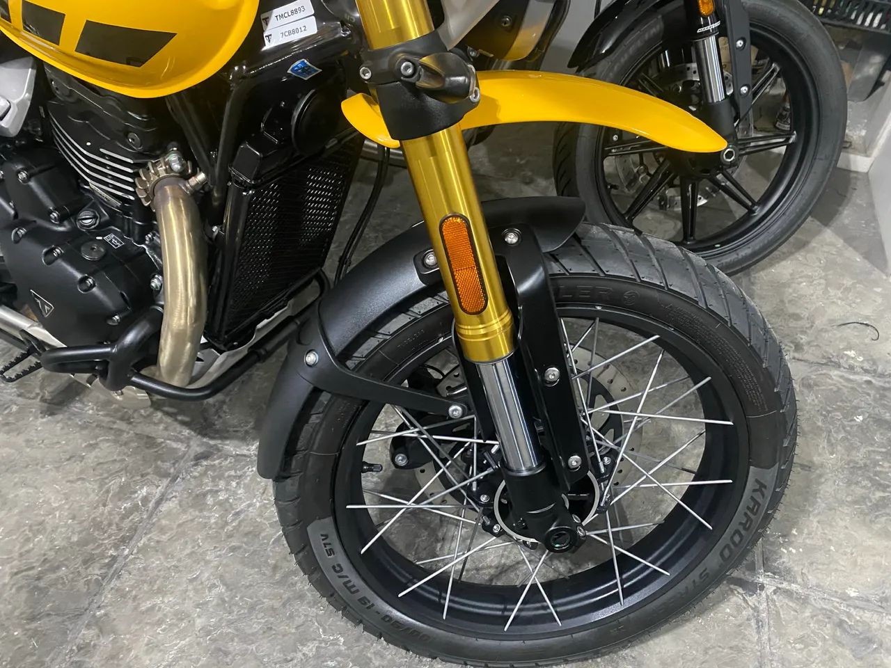 Triumph scrambler XC 400 - Foto 4