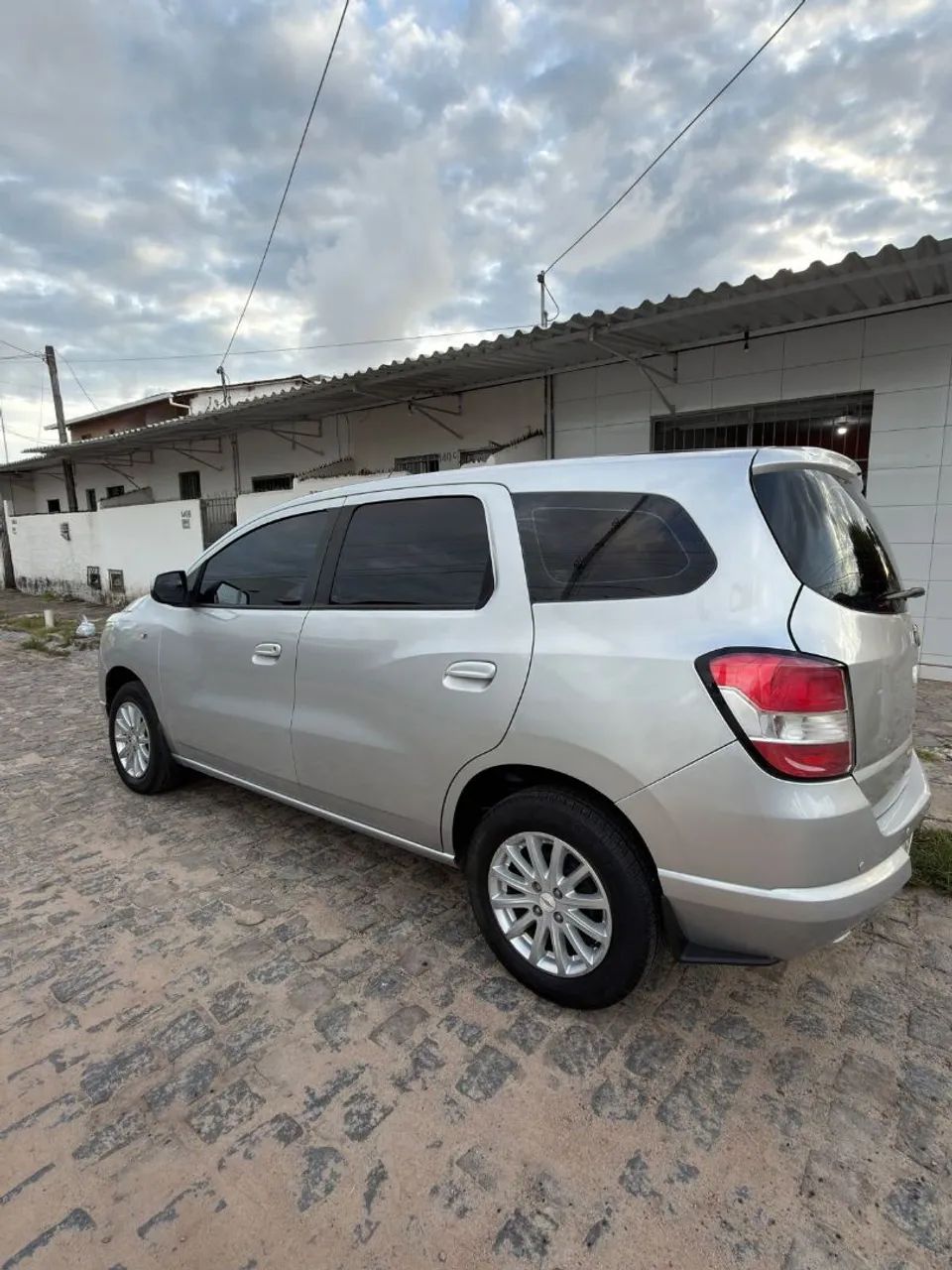 Chevrolet Spin LT 1.8 8V ECONO.FLEX 5P MEC. 2013