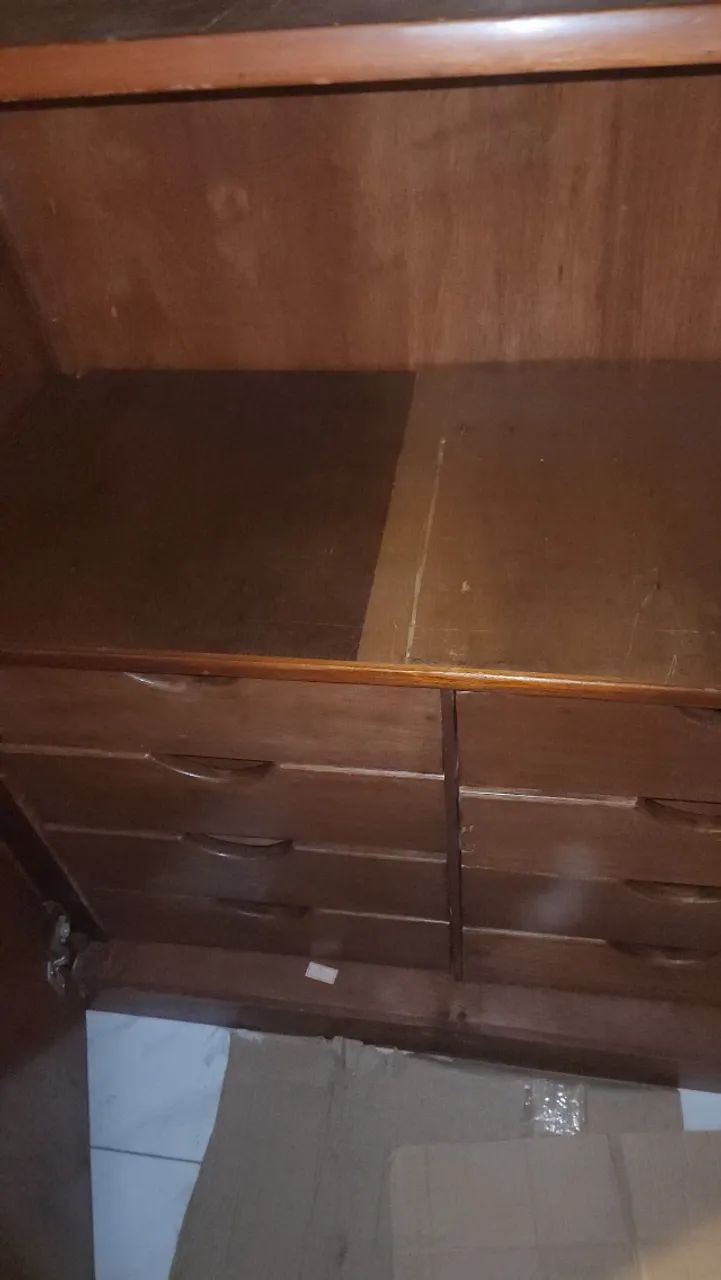 Guarda roupa em madeira maciça - Foto 3