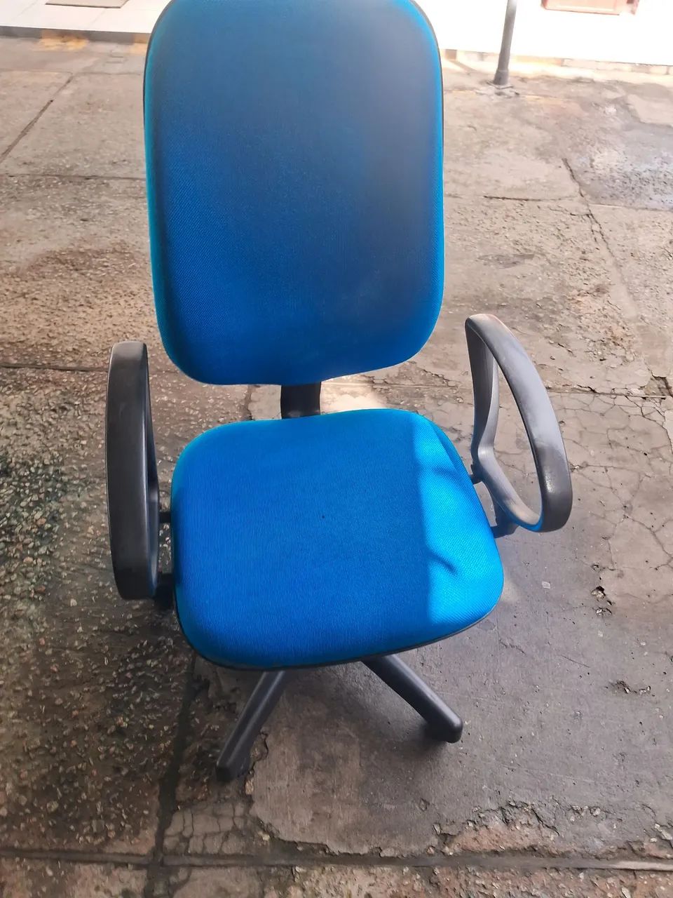 Cadeira escritório  - Foto 4