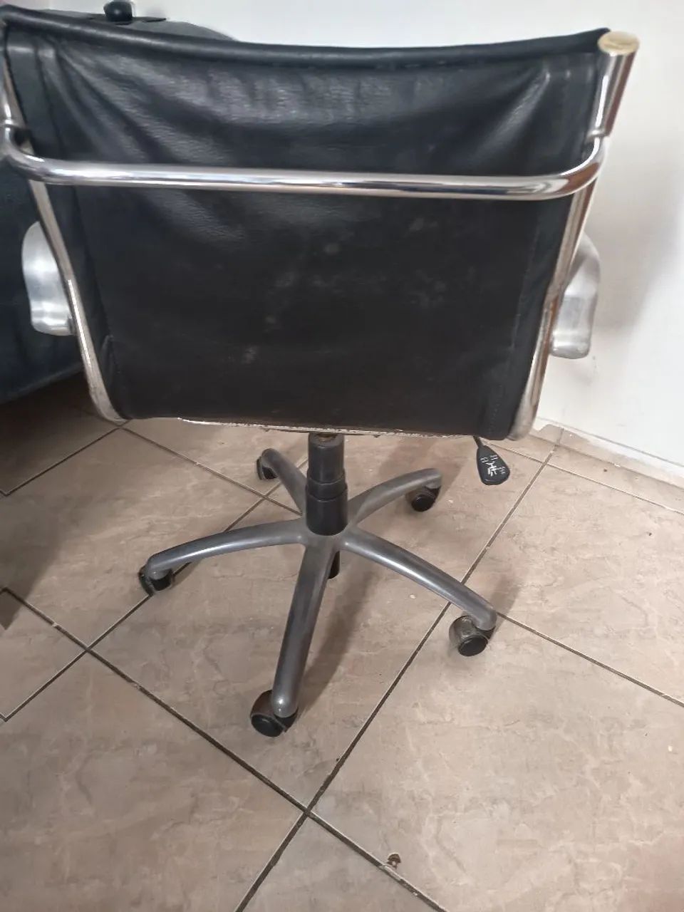 Cadeira de escritório  - Foto 2