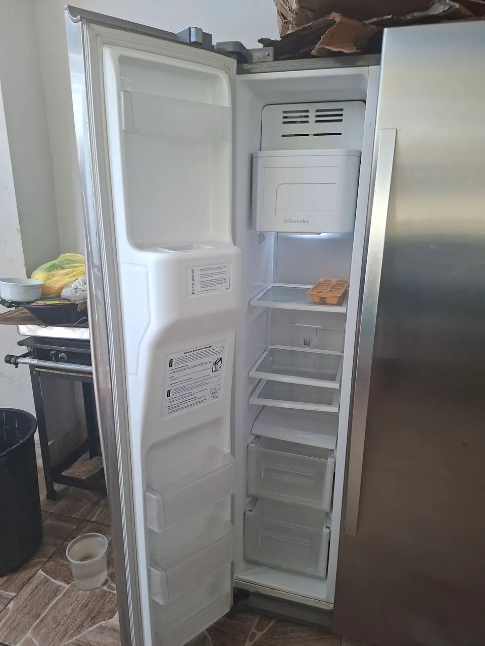 Vendo refrigerador Electrolux 2 porta  - Foto 5