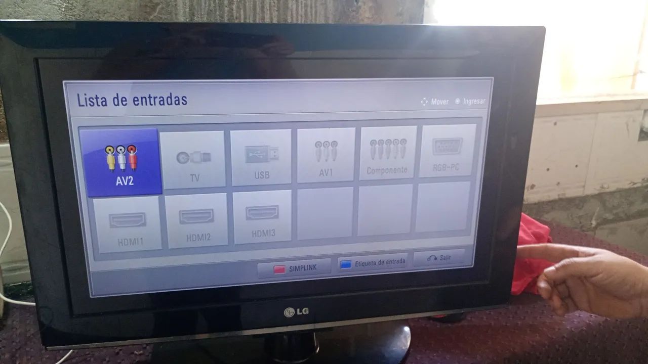 Tv LCD lg funcionando 