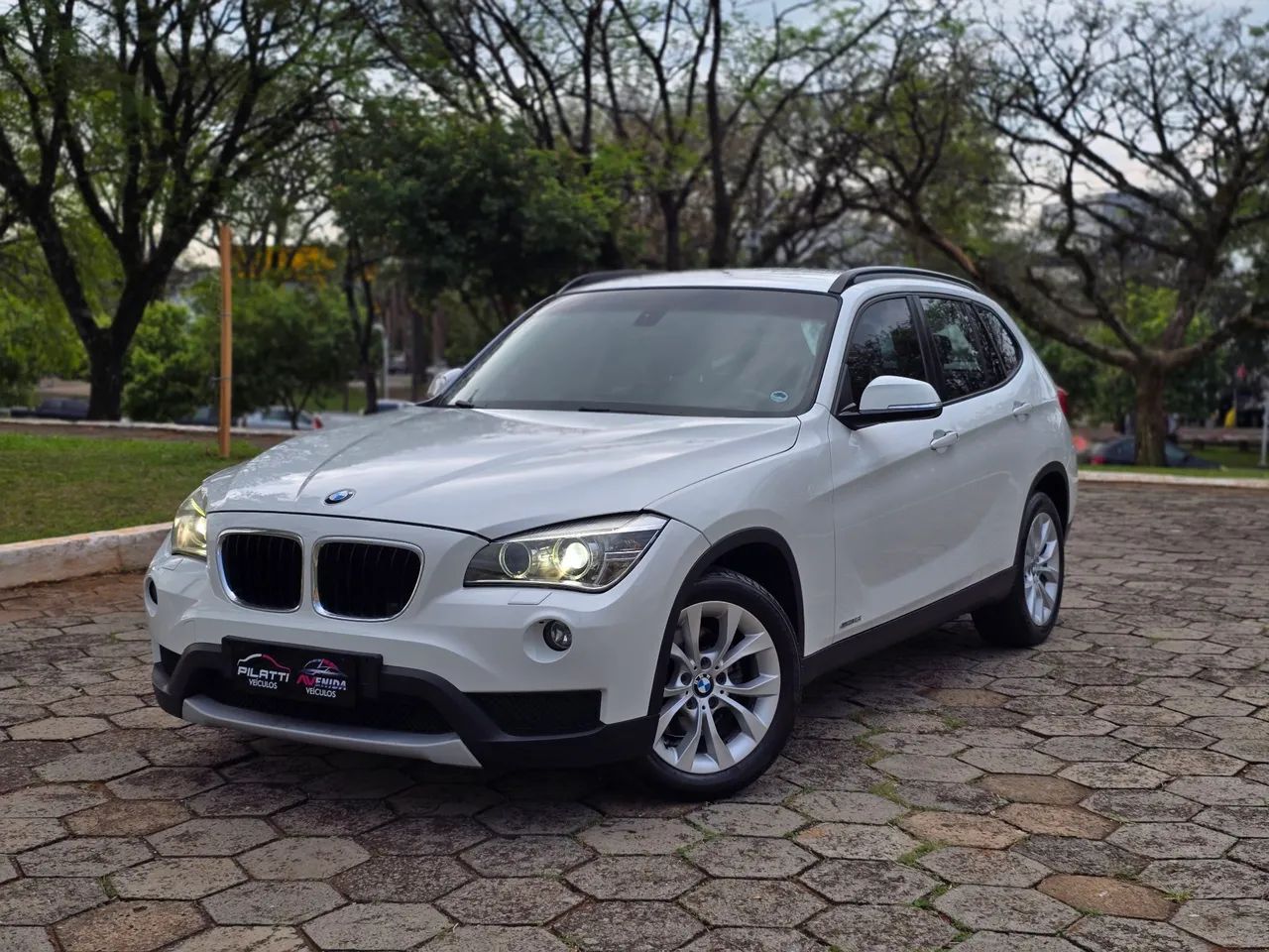 BMW X1 SDRIVE 18I 2.0 16V 4X2 AUT. 2014