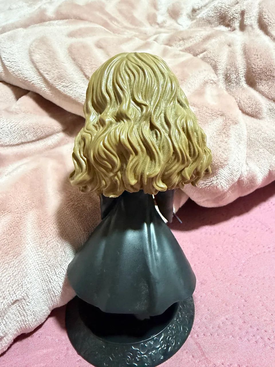 Boneca figure action Hermione- Harry potter  - Foto 2