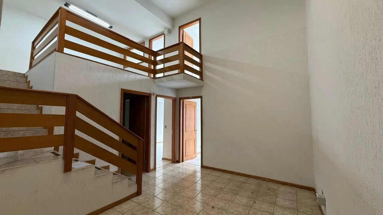 SALA COMERCIAL PARA LOCAÇÃO NO CENTRO