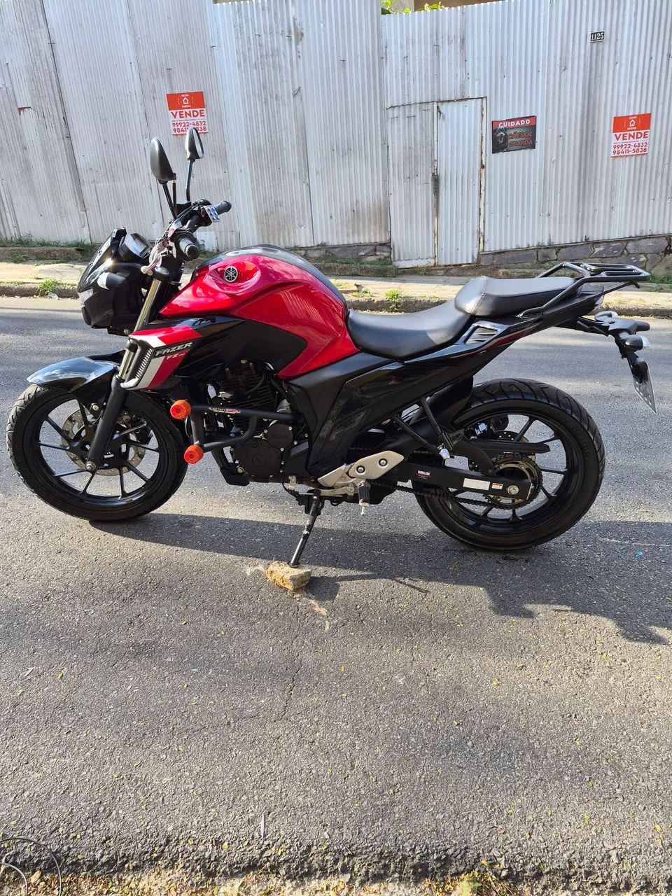 Fazer 250