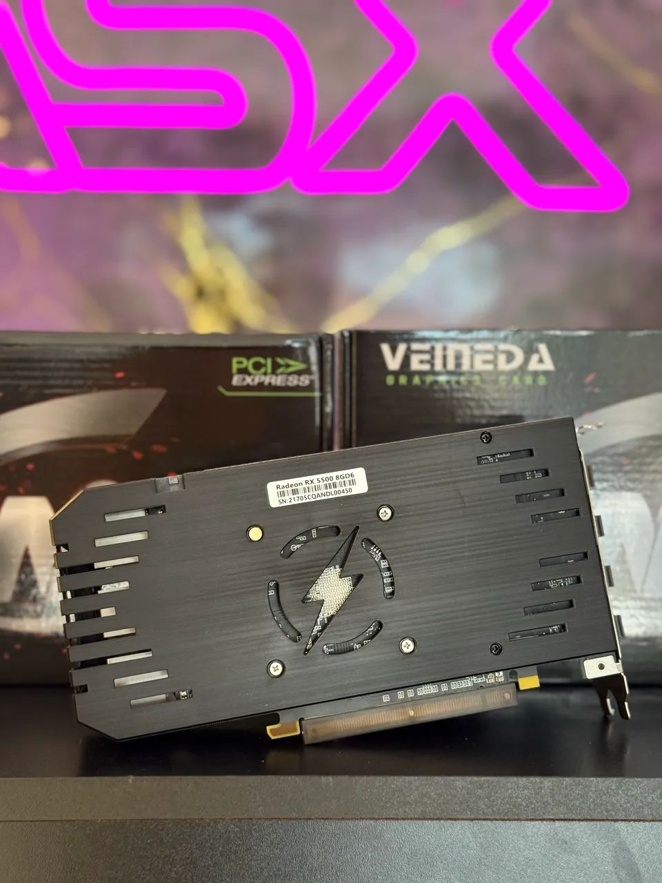 Placa de vídeo RX5500 8GB NOVA - Foto 3