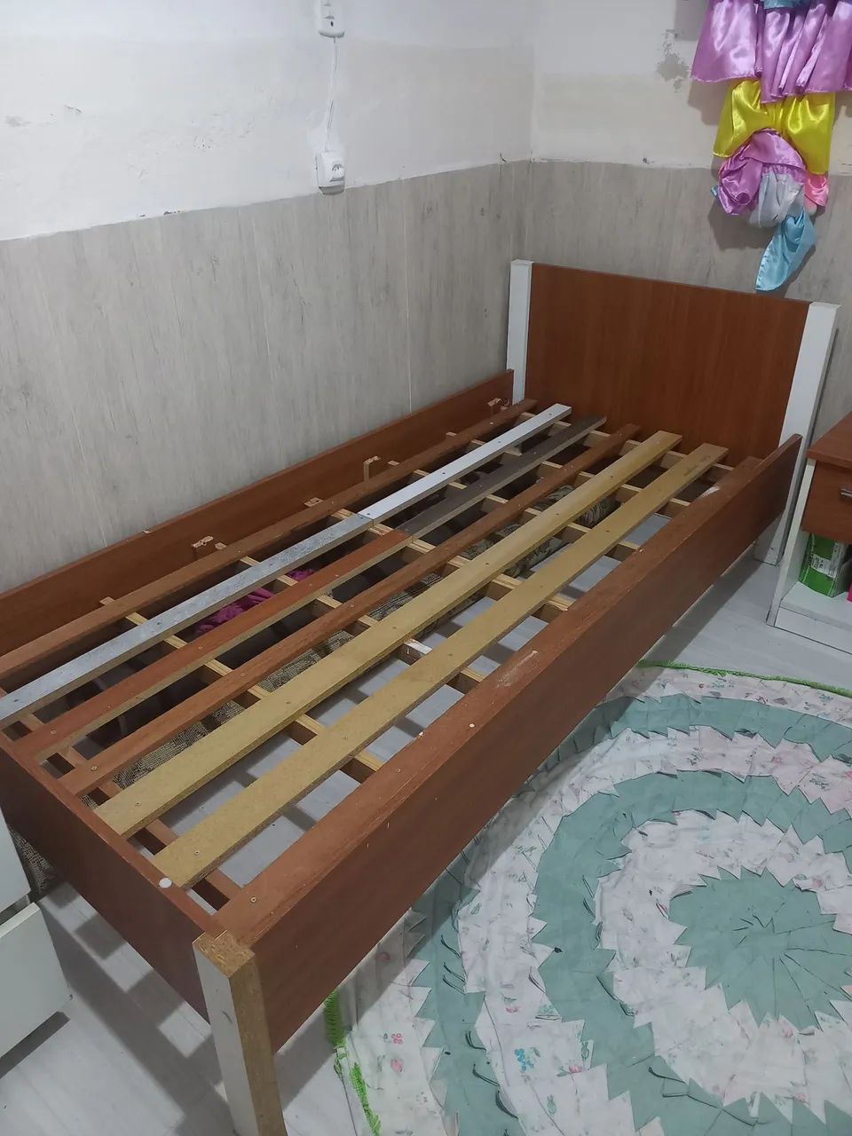 Cama de solteiro 