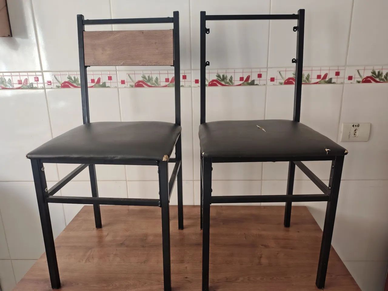 Mesa com 2 cadeiras - Foto 4