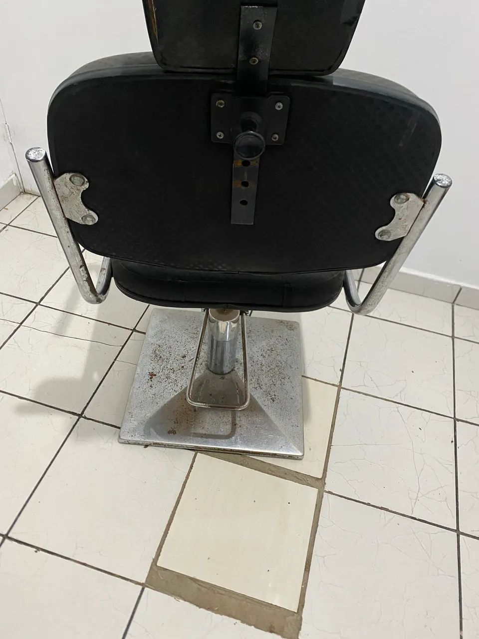 CADEIRA PARA BARBEIRO  - Foto 3