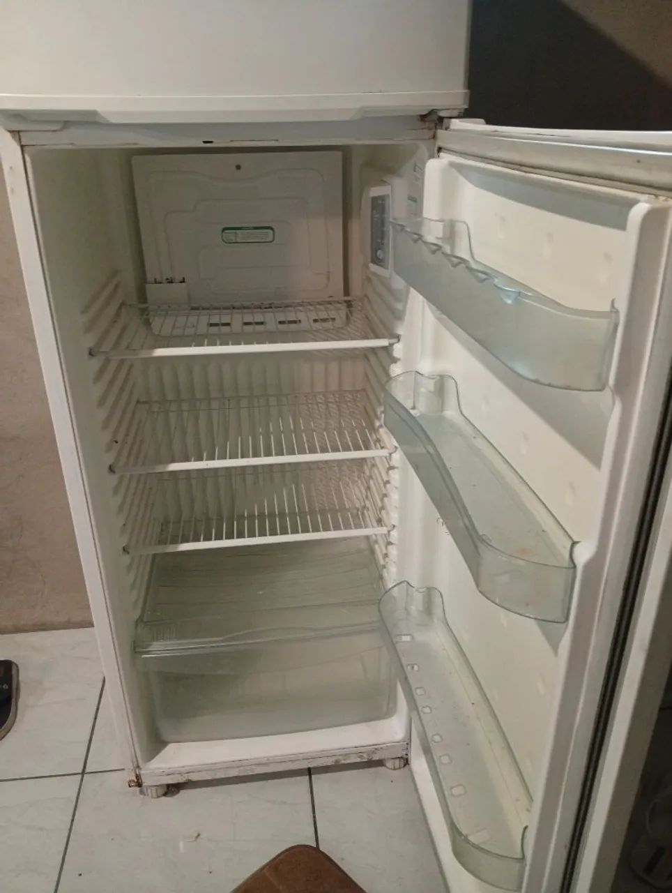 Vendo geladeira  - Foto 4
