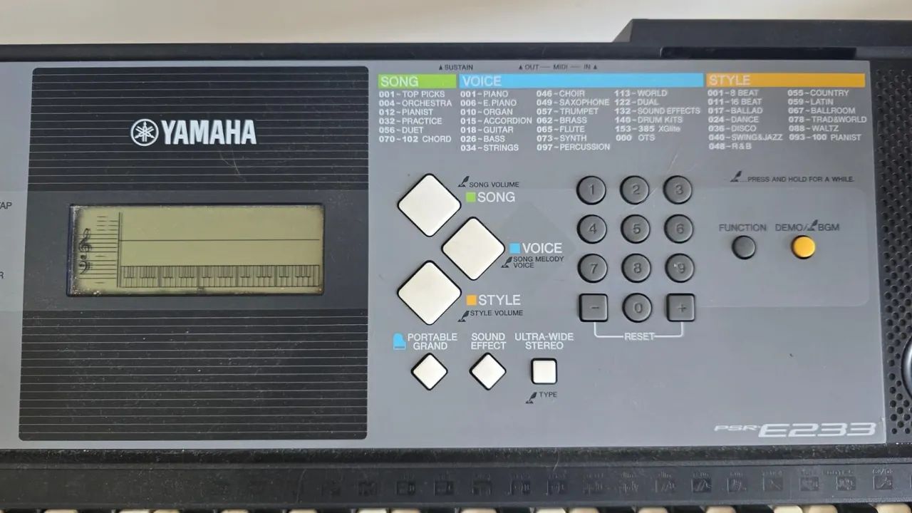 Teclado Yamaha PSR e233 - Foto 4
