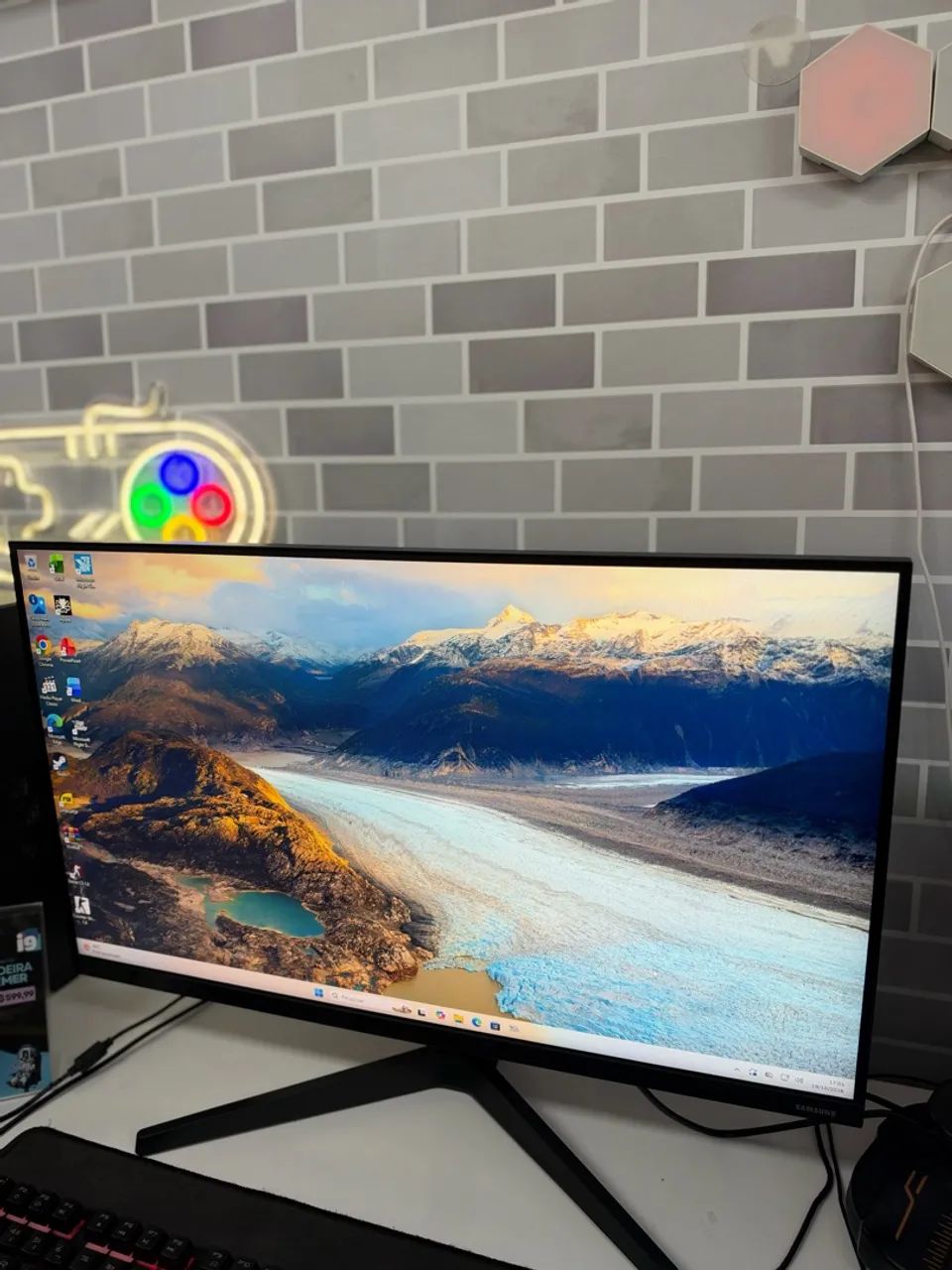 Monitor Samsung  27 Polegadas   Model F27T350FHL  75Hz  - Foto 3