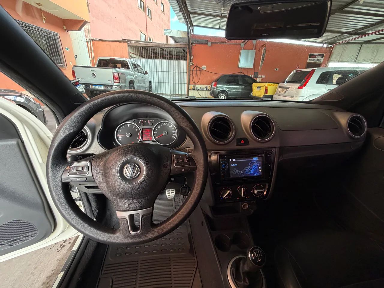 Volkswagen Saveiro Cross 1.6 MI Total Flex 8V CE 2014 - Foto 10