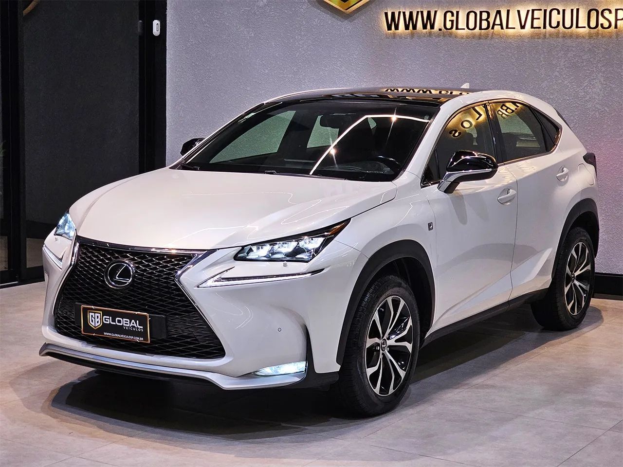 Lexus NX-200t F-sport 2.0 16V 238cv Aut., foto 3 de 20