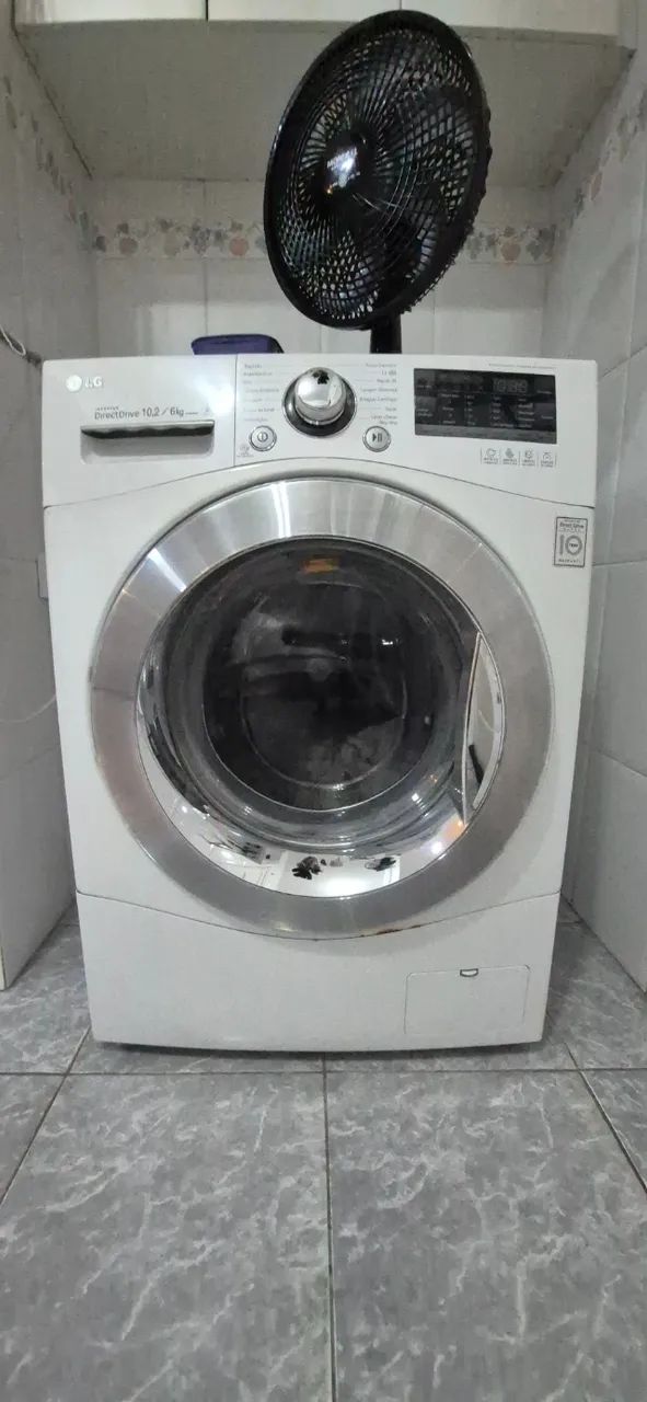 Lava e Seca LG 10.2kg (WD1412RT) - 10 anos de uso - Lavando Bem - 127v