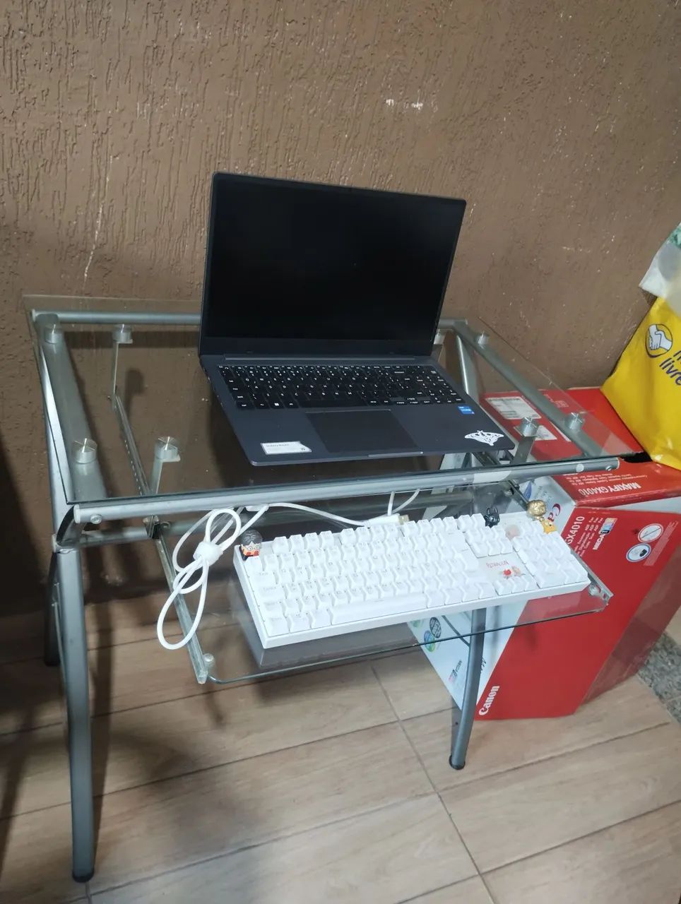 Mesa de vidro para computador - Foto 3