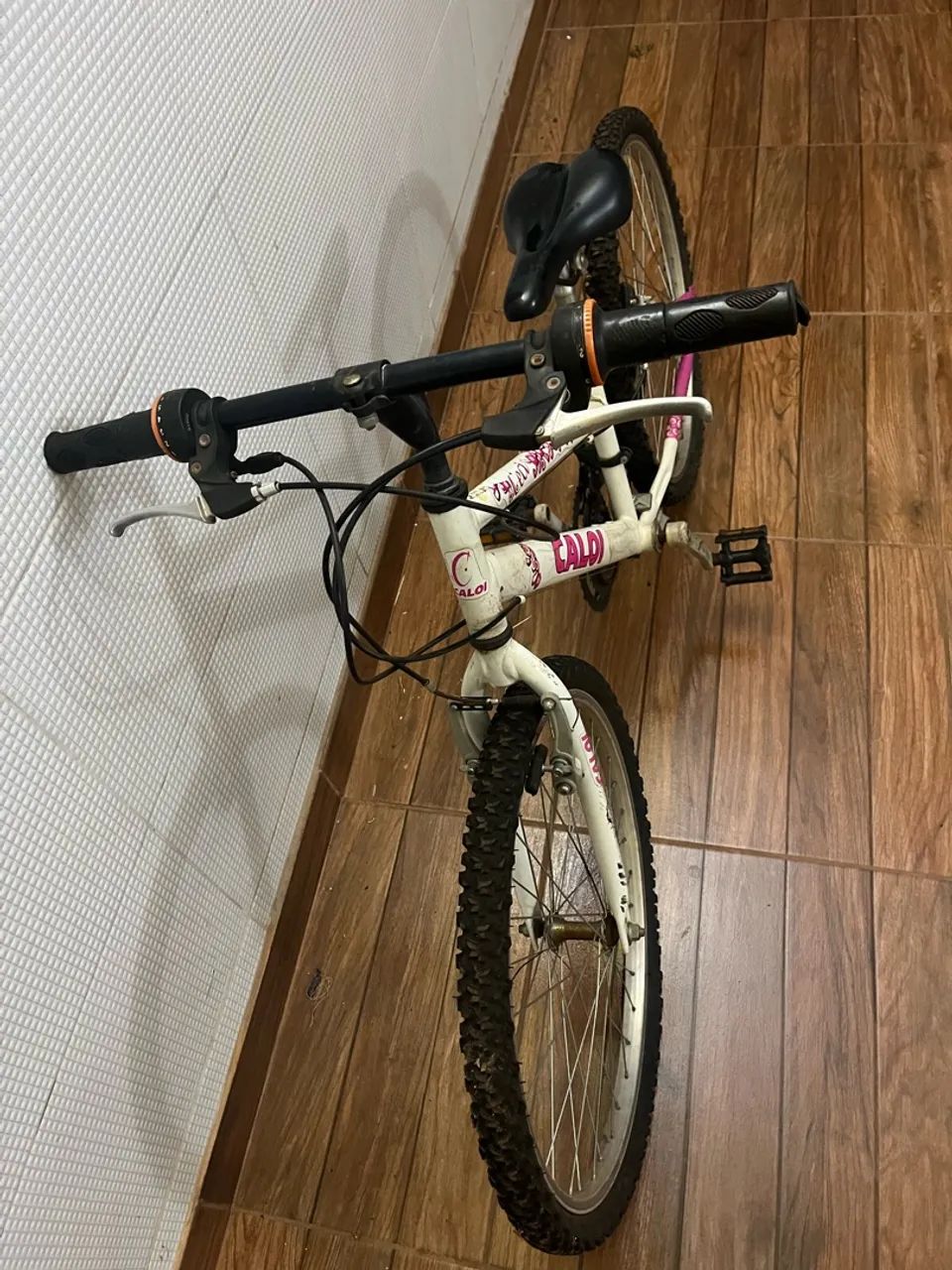 Bicicleta  - Foto 2