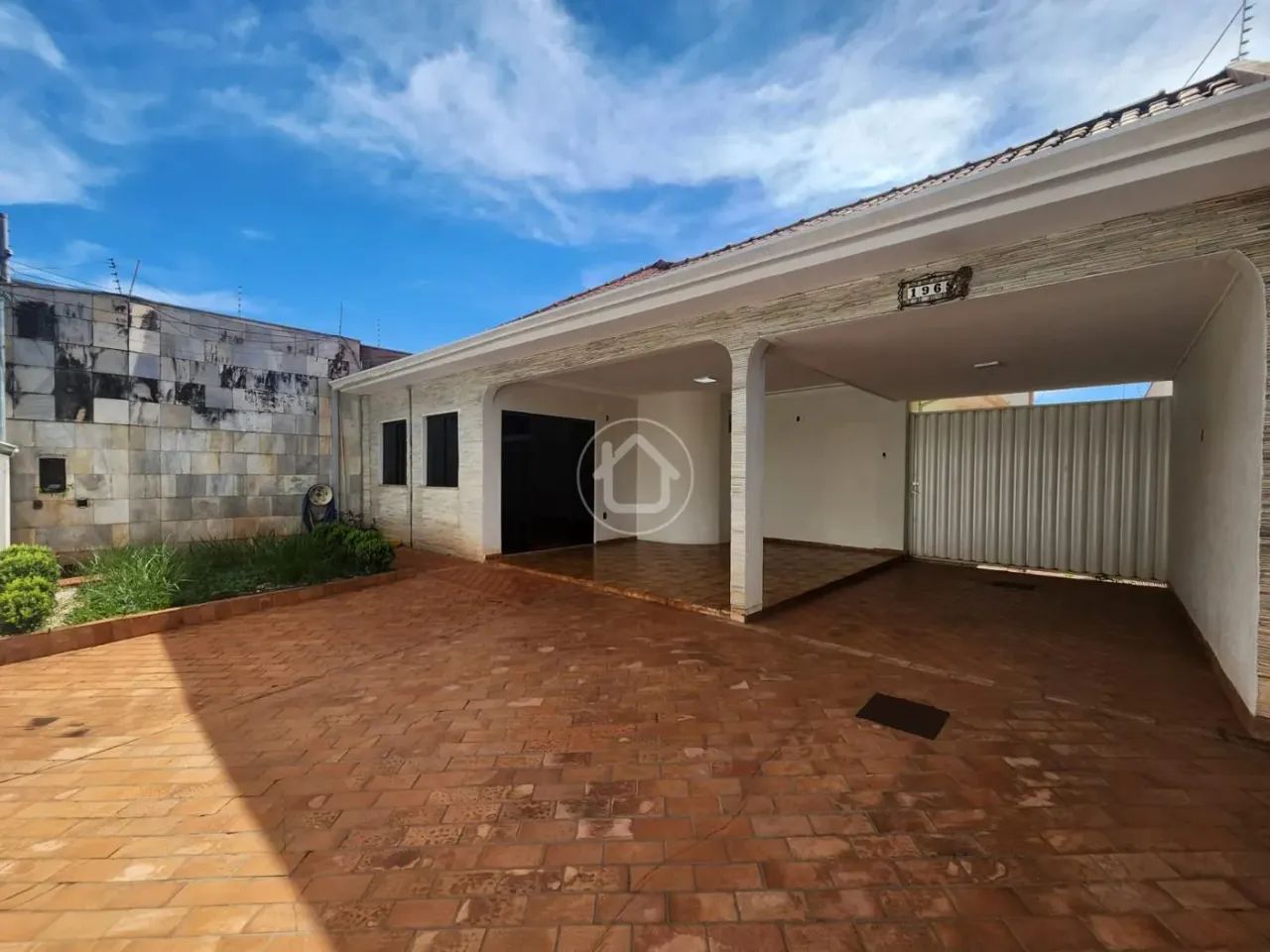 CASA 04 SUÍTES - OTIMA LOCALIZAÇÃO - Foto 3