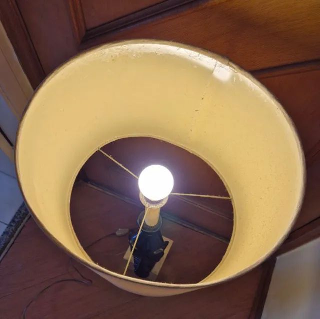 Abajur Luminaria Lampada antiga vintage estilo africano - Foto 4