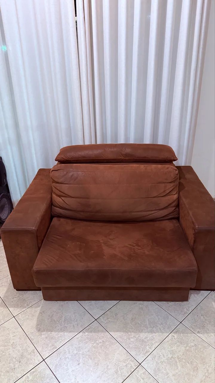 Sofá Retrátil dois lugares